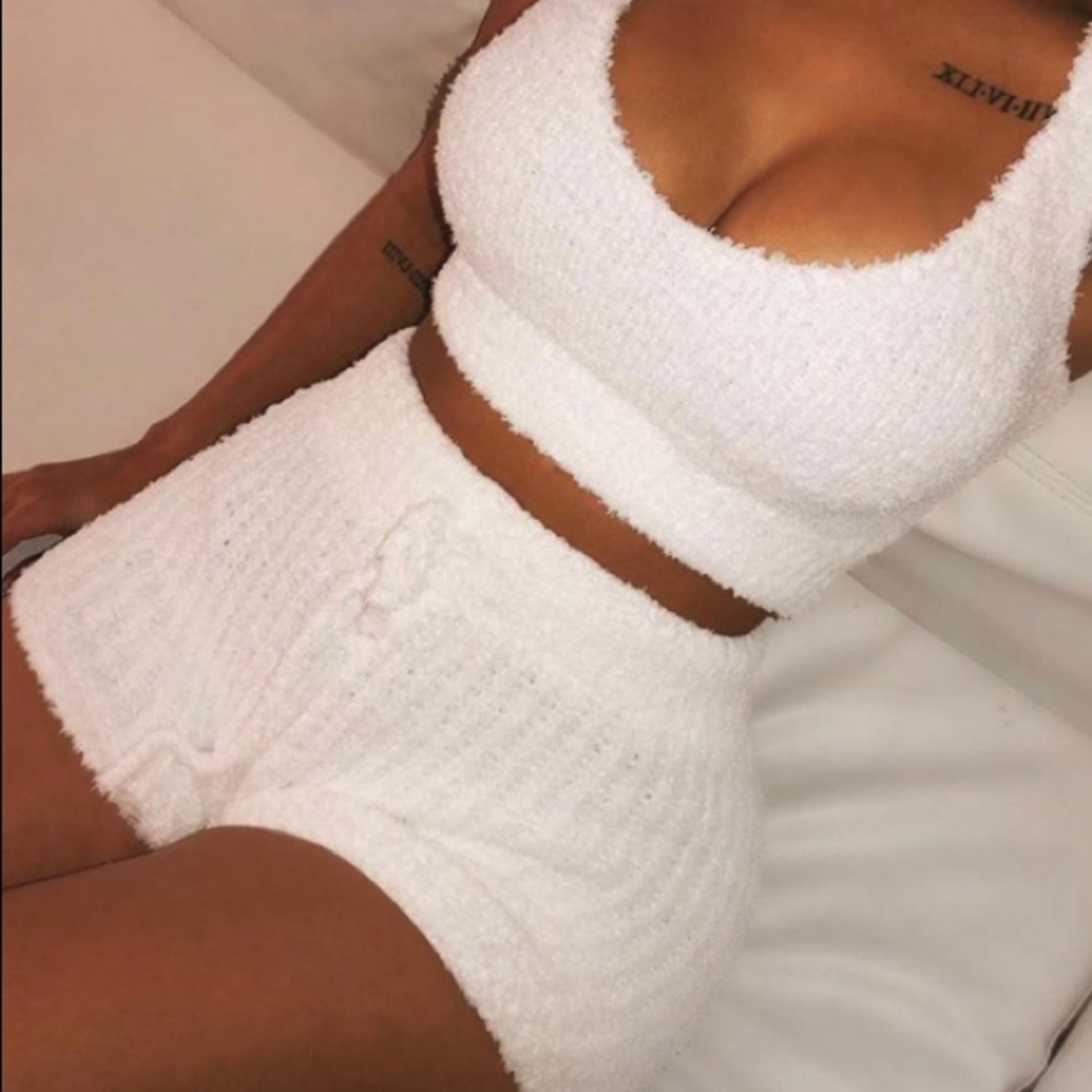 Lovely Stylish Lace-up